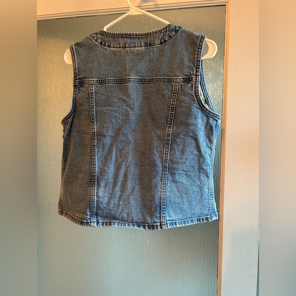 Universal Thread Light Blue Denim Vest (Target) - Picture 4 of 6